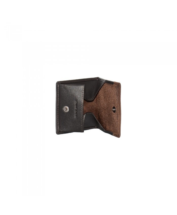 b123174_brown_interior__custom_-700x850